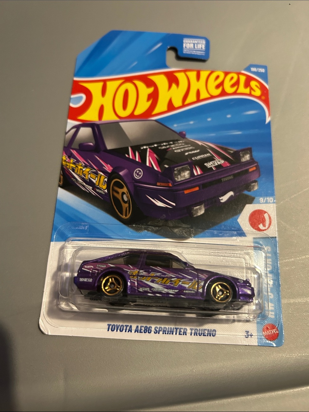 Mattel Hot Wheels Toyota AE86 Sprinter Trueno - Purple with Gold Wheels